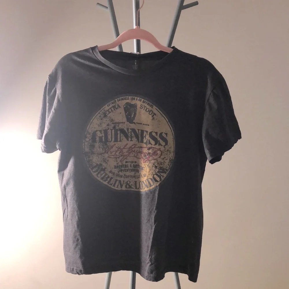 GUINNESS T-shirt - Picture 3 of 4